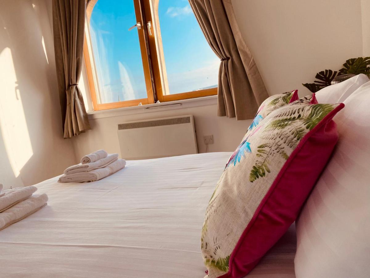 Spacious 2 Bedroom Pad In Old Street Апартаменты *